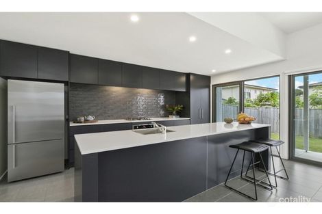 Property photo of 16 Shorebreak Street Torquay VIC 3228