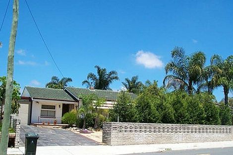 Property photo of 415 Grand Promenade Dianella WA 6059