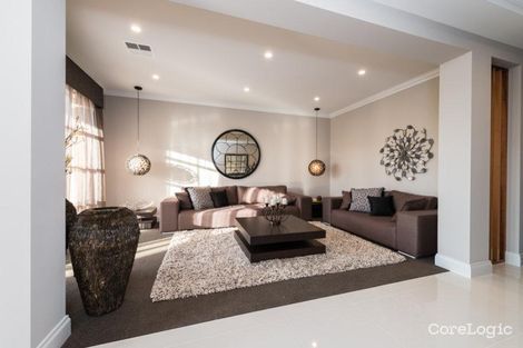 Property photo of 30 Hume Circuit Eyre SA 5121
