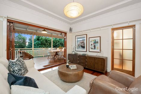 Property photo of 35 Welwyn Crescent Coorparoo QLD 4151