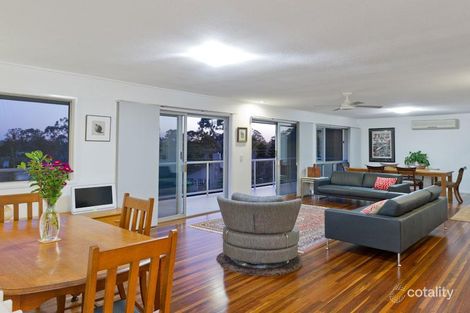 Property photo of 18 Glencairn Avenue Indooroopilly QLD 4068