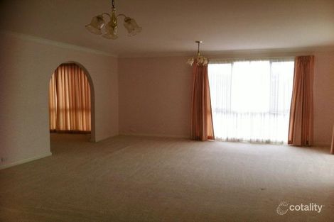 Property photo of 8 Venables Place Isaacs ACT 2607