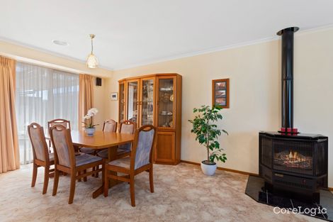 Property photo of 4 Laverock Court Taylors Lakes VIC 3038