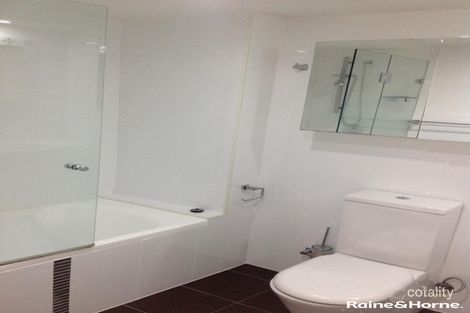 Property photo of 304/27 River Street Mackay QLD 4740