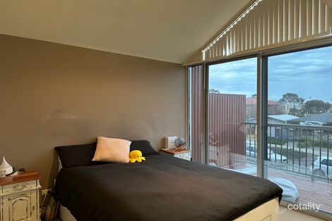 Property photo of 9 Everard Court Mawson Lakes SA 5095