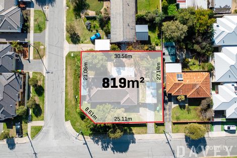 Property photo of 11 Rochester Circle Balga WA 6061