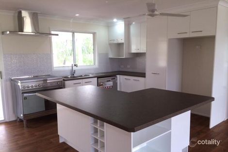 Property photo of 5 Windmill Lane Emerald QLD 4720