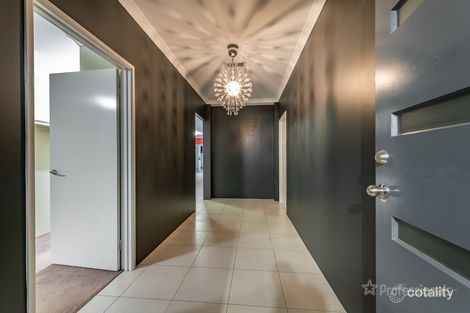 Property photo of 32 Cordyline Entrance Sinagra WA 6065