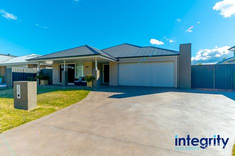 Property photo of 39 Summercloud Crescent Vincentia NSW 2540