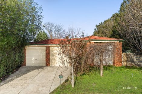 Property photo of 12 Turella Close Berwick VIC 3806
