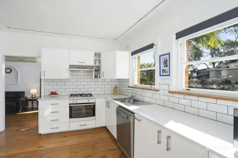 Property photo of 646 Warringah Road Forestville NSW 2087