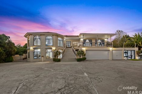 Property photo of 16 Tanderra Crescent Ngunnawal ACT 2913