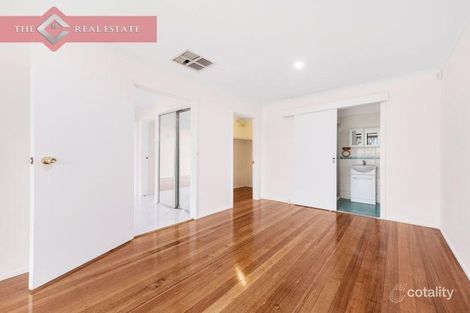 Property photo of 1 Sunset Court Keysborough VIC 3173