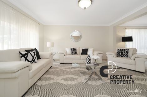 Property photo of 5 Smokebush Place Garden Suburb NSW 2289