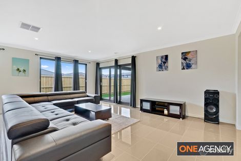 Property photo of 26 Passion Crescent Tarneit VIC 3029