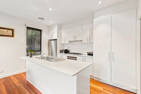 Property photo of 2/81 Larch Crescent Mount Waverley VIC 3149