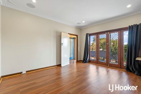 Property photo of 16 Taree Street St James WA 6102