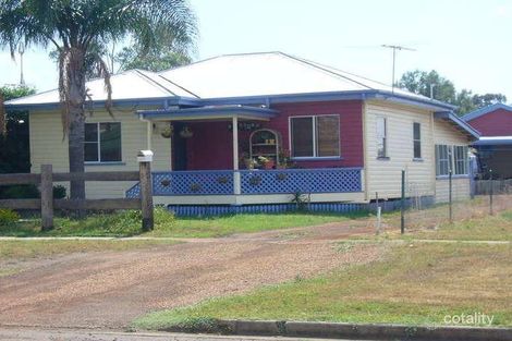 17 Bunya St, Dalby, QLD 4405