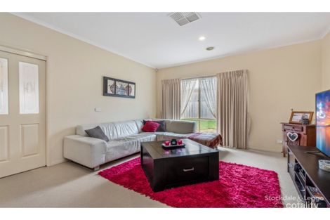 Property photo of 41 Tangerine Drive Narre Warren South VIC 3805