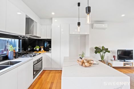 Property photo of 2/58 Marigold Avenue Altona North VIC 3025