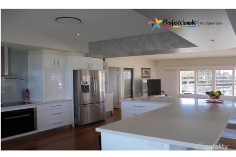 Property photo of 18 Grandview Terrace Tallai QLD 4213