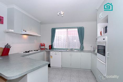 Property photo of 21 Armadale Drive Narre Warren VIC 3805