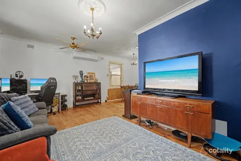 Property photo of 17 Collins Street Elizabeth Downs SA 5113