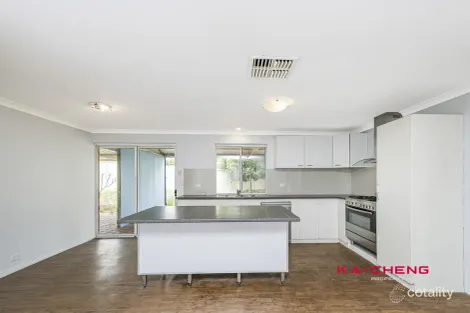 33 Sunray Cir, Ellenbrook, WA 6069