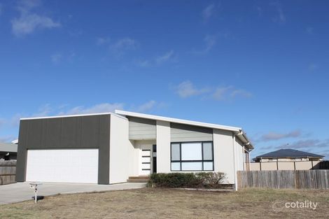 17 Gosden Dr, Dalby, QLD 4405