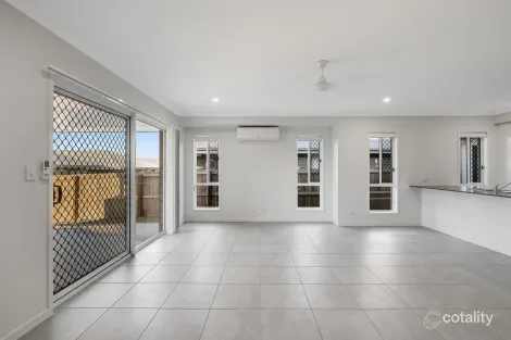 Property photo of 37 Tallowwood Boulevard Cotswold Hills QLD 4350