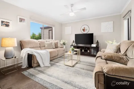 Property photo of 7 Eynon Court Mill Park VIC 3082