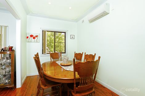 Property photo of 8 Croudace Bay Road Belmont NSW 2280
