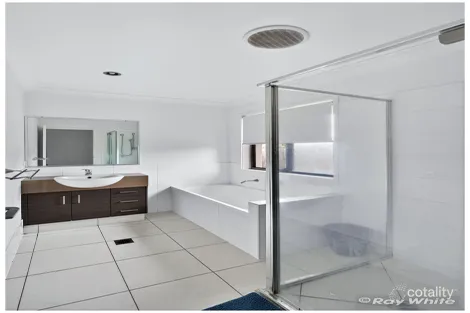 Property photo of 26 Diploma Norman Gardens QLD 4701