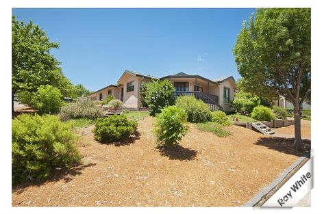 Property photo of 2 Aldor Green Conder ACT 2906