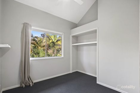 Property photo of 25 Federal Place Robina QLD 4226