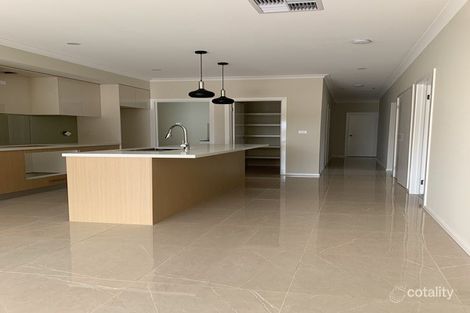 Property photo of 62 Lionsgate Crescent Tarneit VIC 3029