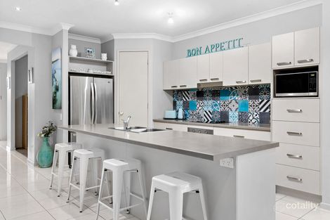 Property photo of 5 Chaps Close Narangba QLD 4504