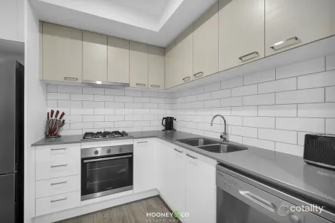 Property photo of 3 Abacot Street Clyde North VIC 3978