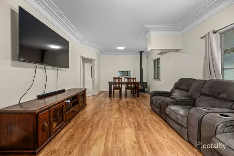 Property photo of 6 Hillview Drive Muirlea QLD 4306