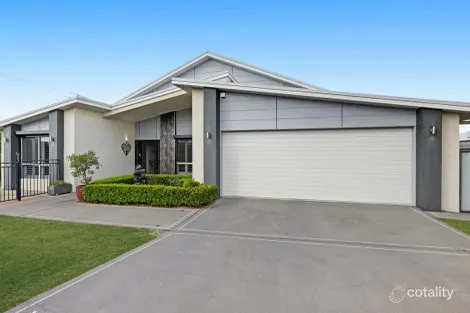 1 Ridgeview Rd, Warwick, QLD 4370