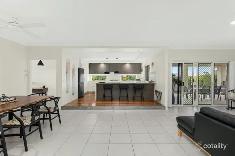 Property photo of 1 Ridgeview Road Warwick QLD 4370