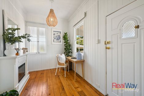 Property photo of 48 Jellicoe Street Mount Lofty QLD 4350