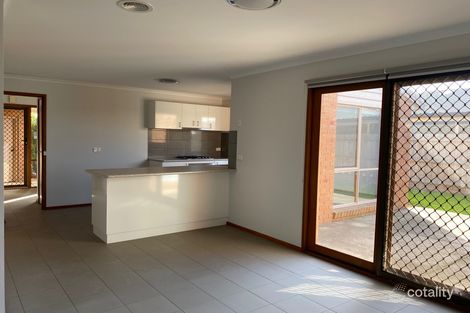 Property photo of 16 Maple Crescent Hoppers Crossing VIC 3029