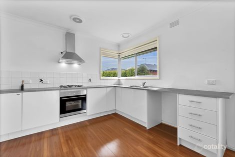 Property photo of 28 Henry Street Pakenham VIC 3810