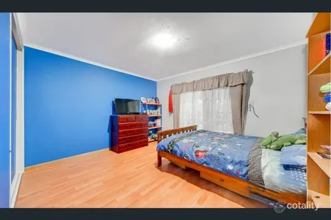Property photo of 5 Rapallo Way Cranbourne North VIC 3977