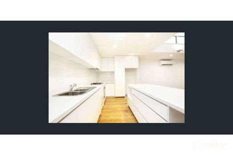 Property photo of 42 Little Page Street Albert Park VIC 3206