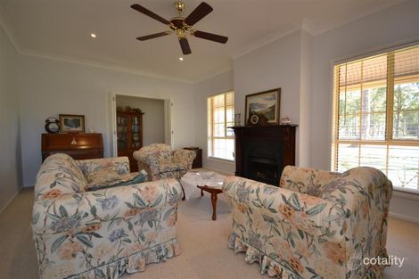 Property photo of 76 Timber Ridge Drive Nowra Hill NSW 2540