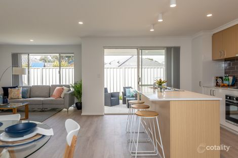 96b Vignerons Loop, Hocking, WA 6065