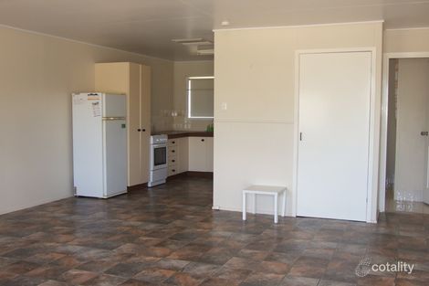 Property photo of 2/134 Wren Street Longreach QLD 4730