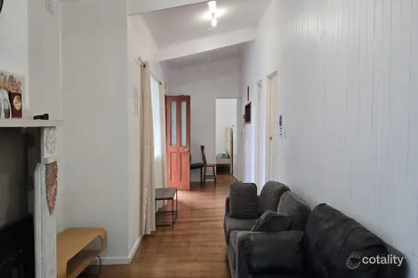 Property photo of 8 Bonham Crescent Oakleigh East VIC 3166